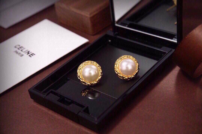 Ce1i*e earrings